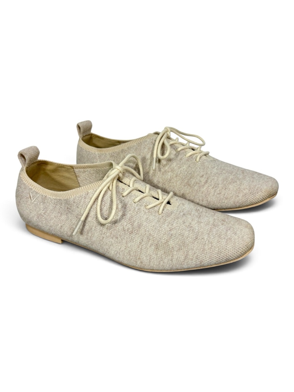VIVAIA Lace-Up Square-Toe Flats in Beige- woman’s EU 38